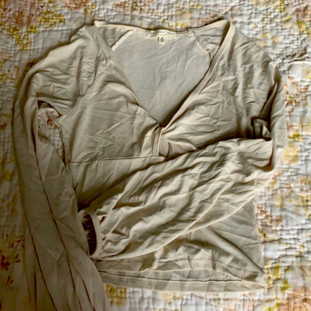 Urban outfitters LS blouse XS NWOT